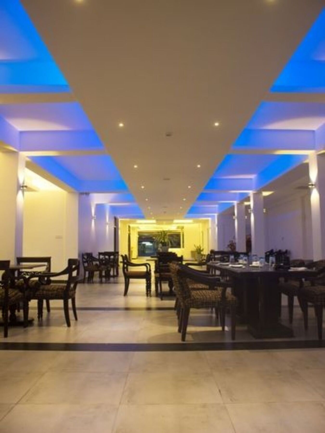 Lucky Seven Beach Resort Hikkaduwa Ngoại thất bức ảnh