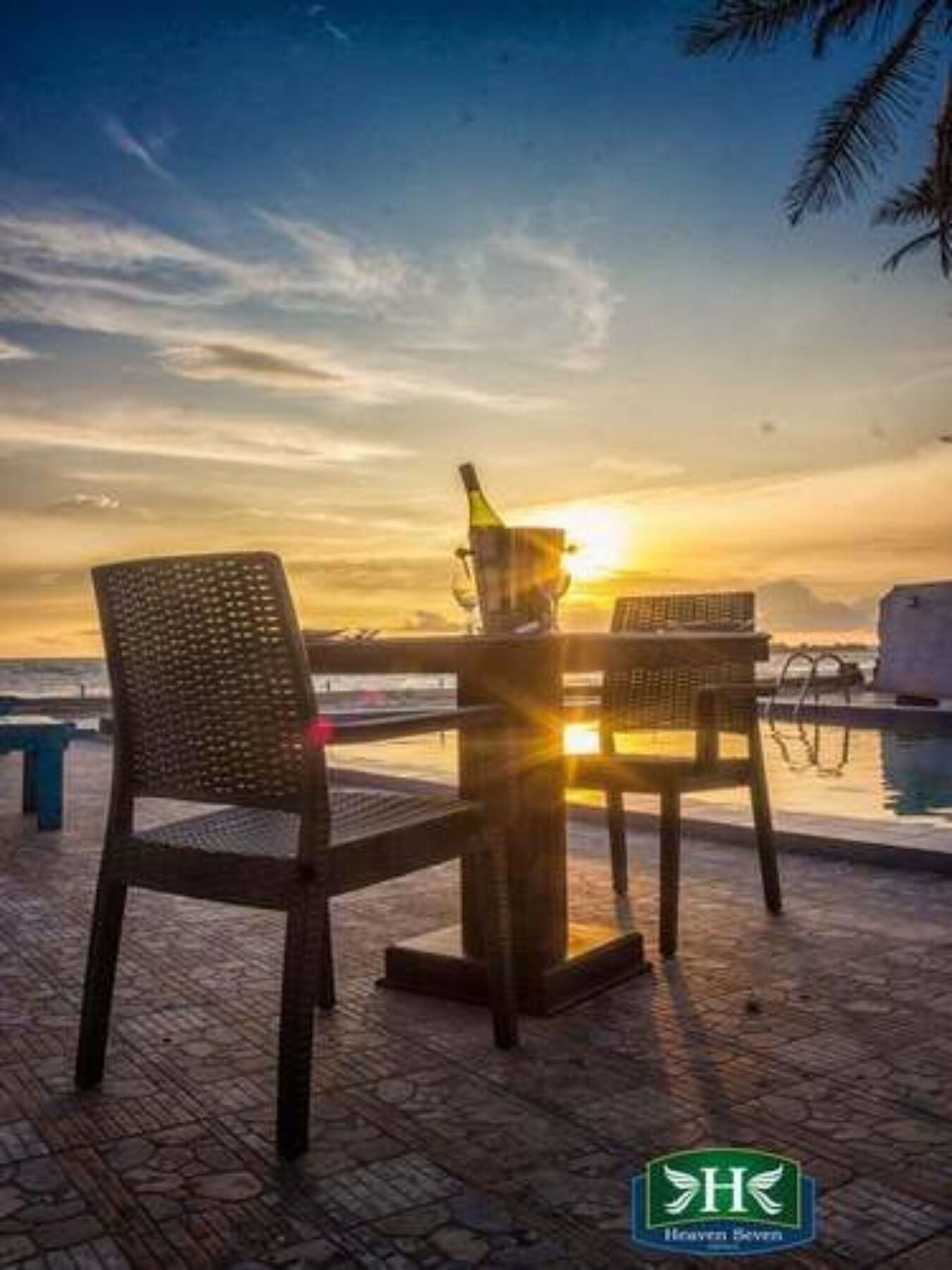 Lucky Seven Beach Resort Hikkaduwa Ngoại thất bức ảnh